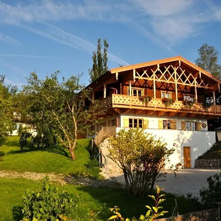 Birch Modern Retreat *